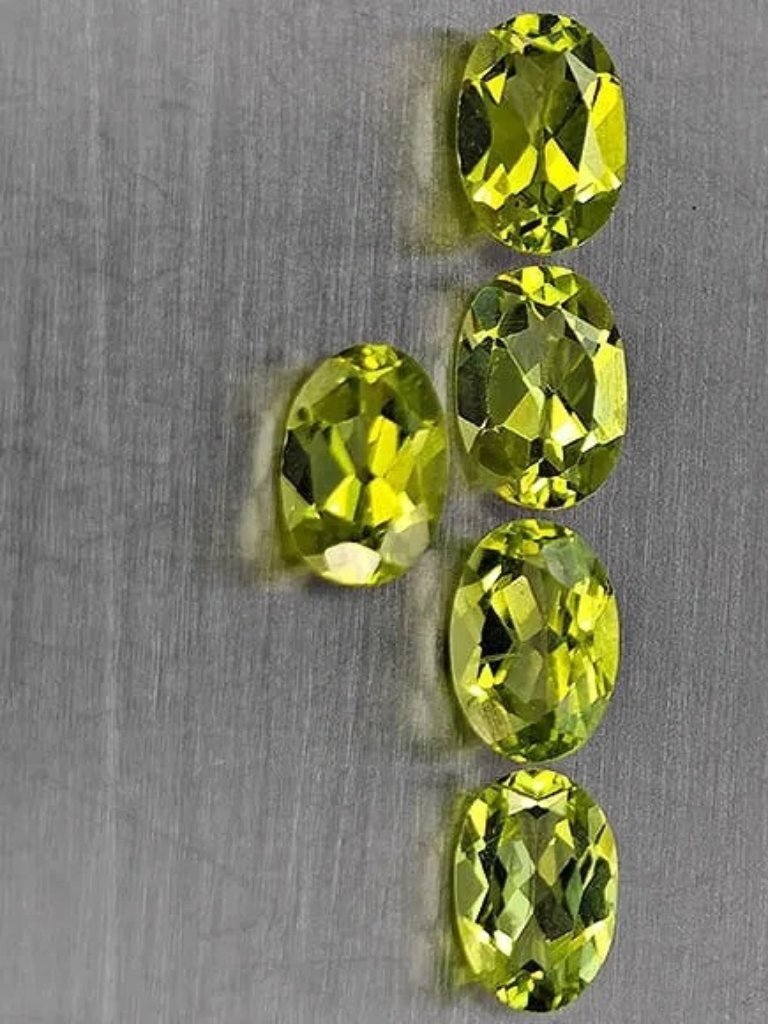 Natural Green Peridot 269 Ct 5 Pcs Oval Shape 62 X 4 Mm Gemstones